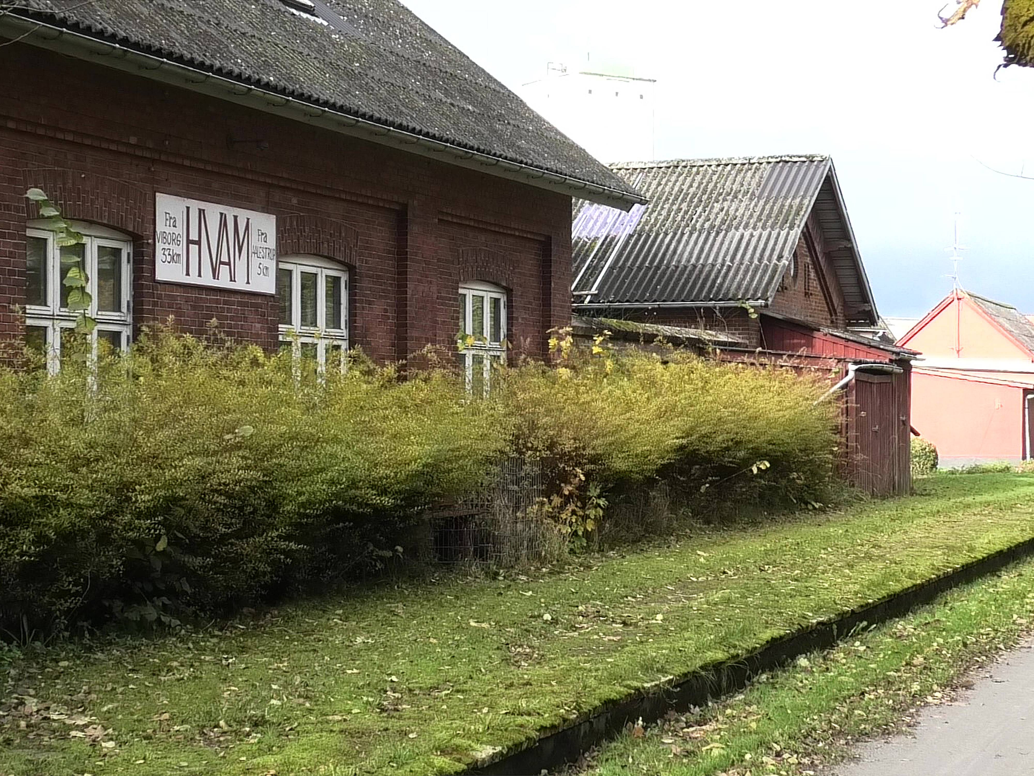 Billede af Hvam Station.
