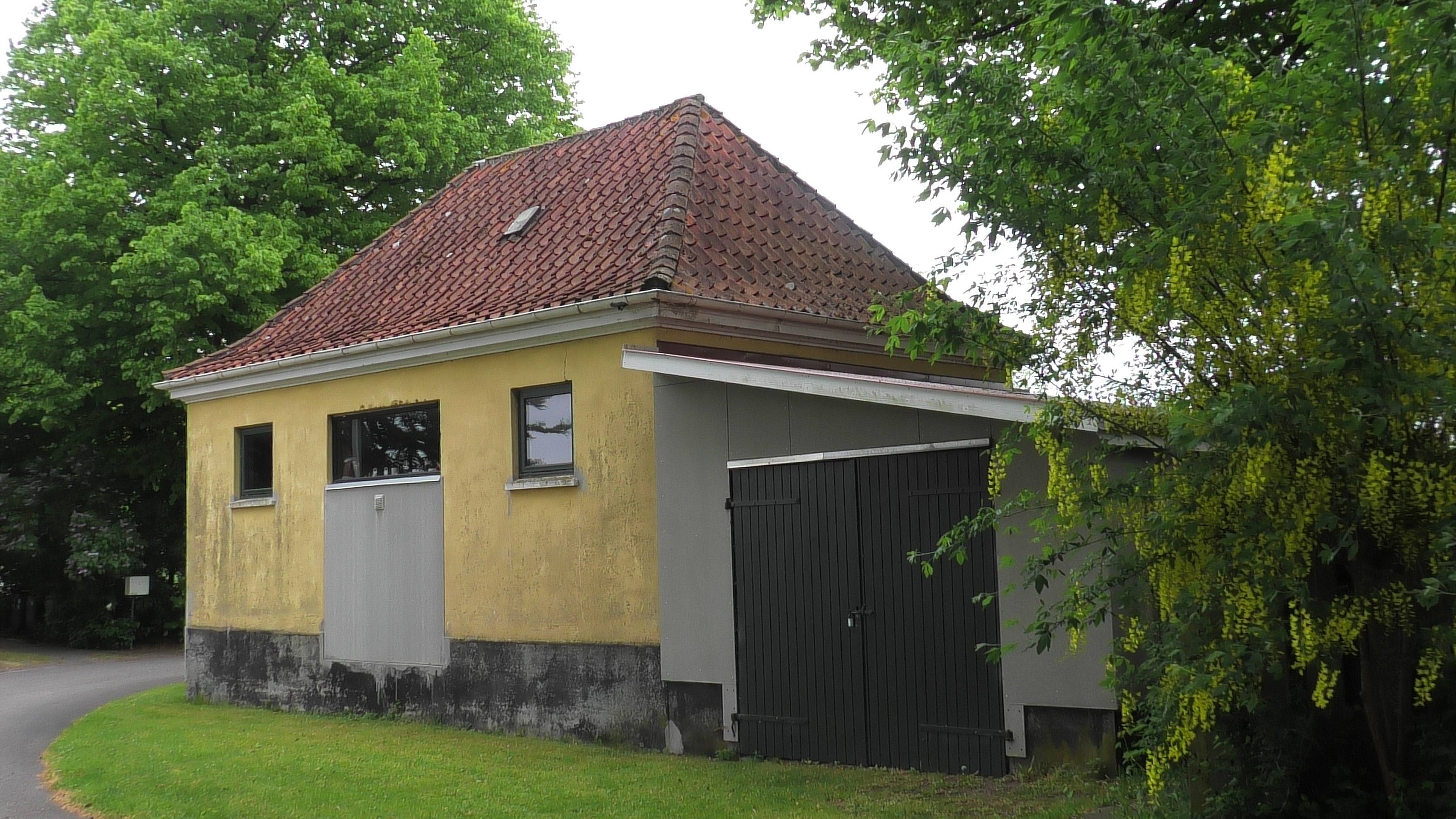 Billede af Nørreballe Stations varehus.